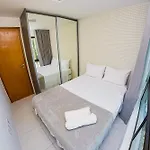 Apartamento, Vista Mar, Praia De Boa Viagem, Hospedes Exigentes!